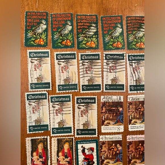 Vintage Christmas USA Postal Stamps over 50 postmarked. Collection philatelist - Picture 2 of 7